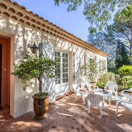 Le Clos Saint Emilie - Tennis & Piscine By Interhome Hébergement de vacances