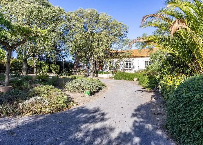Le Clos Saint Emilie - Tennis & Piscine By Interhome 別荘 *